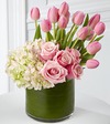 FTD Delightful Dream Bouquet   -  DELUXE
